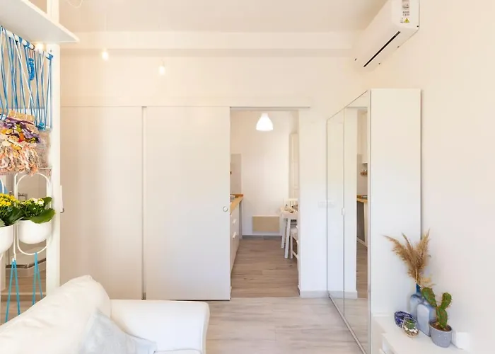 Center * カリアリ