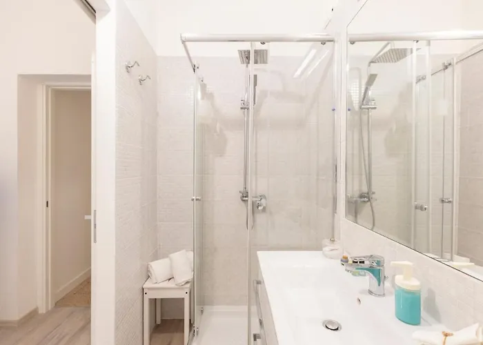 Center アパート カリアリ