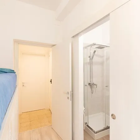 Center * カリアリ